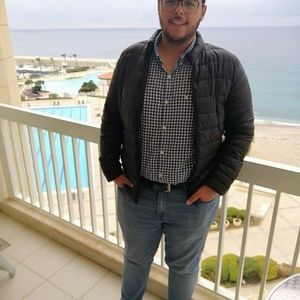 Meet your Posher, Ahmed